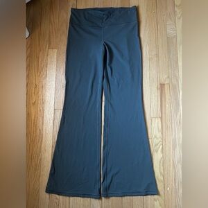 Athleta Elation Flare Pant Women’s Size XL/T